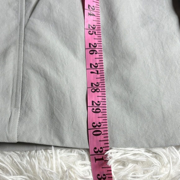 lululemon athletica New Venture Blazer - Picture 8 of 10